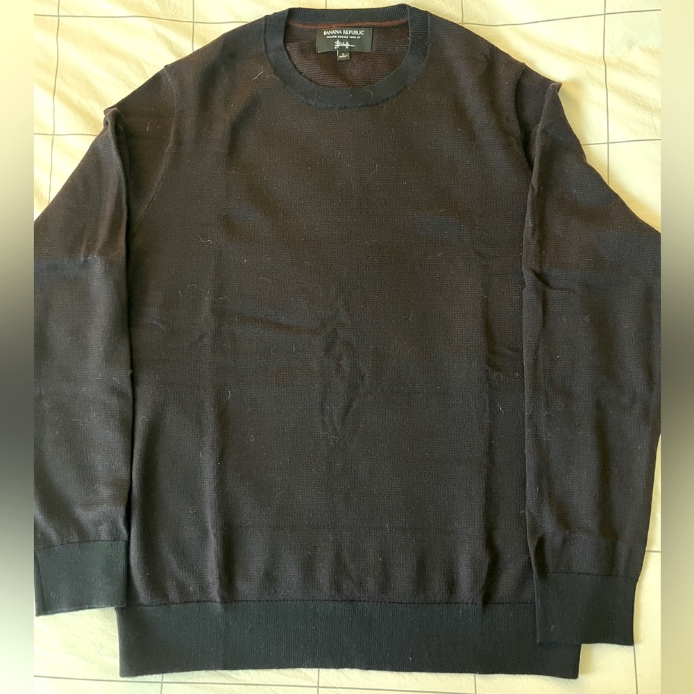 Banana Republic Italian Merino Crewneck Sweater (Size: L; Color: Navy/Maroon)